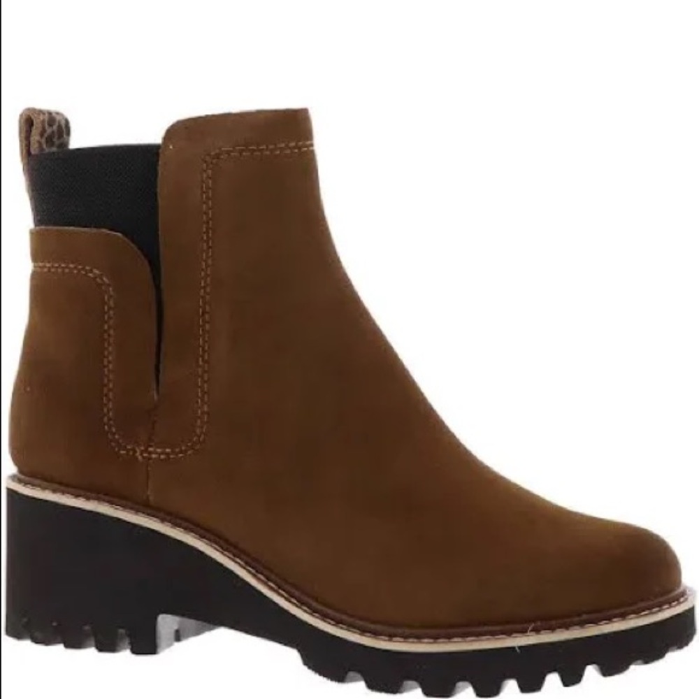 7.5 Dolce Vita Huey Chelsea boot in brown